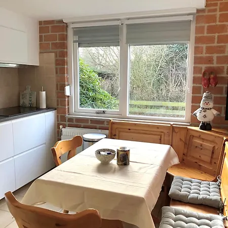 Semesterbostad Sunny's Place