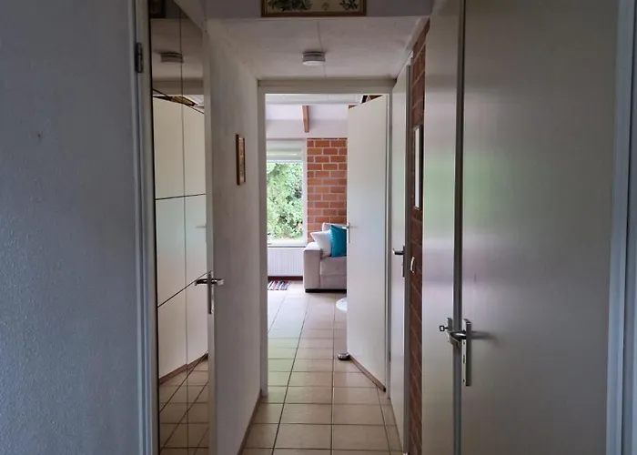 Sunny's Place Дом отдыха Эгмонд-ан-ден-Хуф